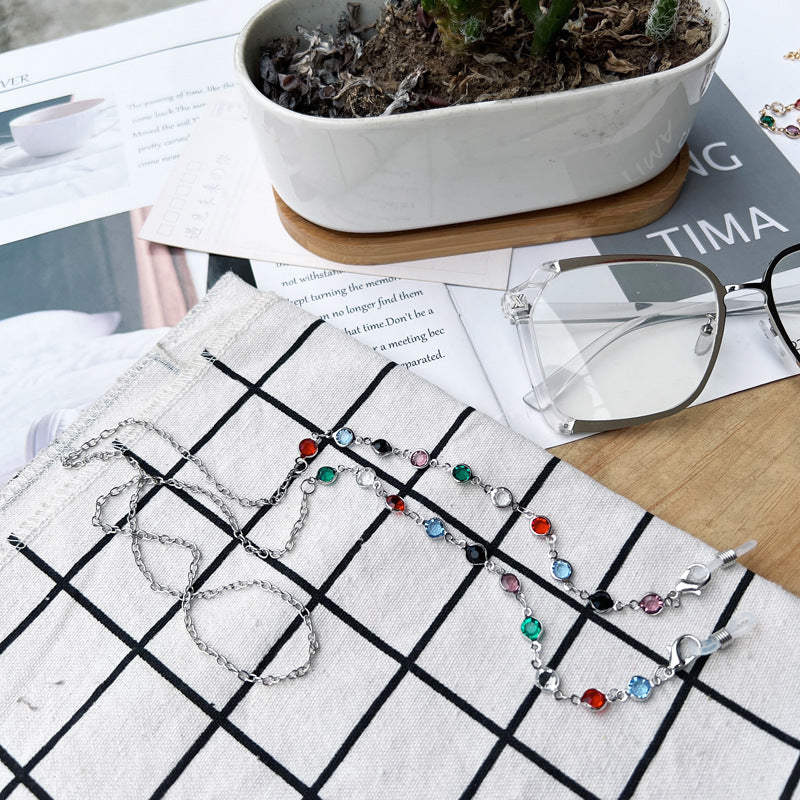 Decorative Gemstone Eyewear Chain Bowlift