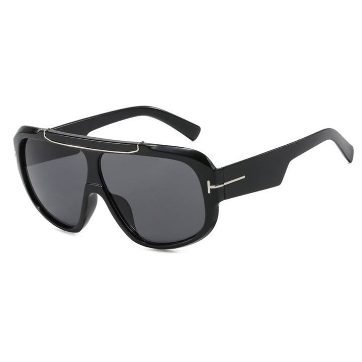 Ladies oversized sunglasses in a modern, transparent design Bowlift
