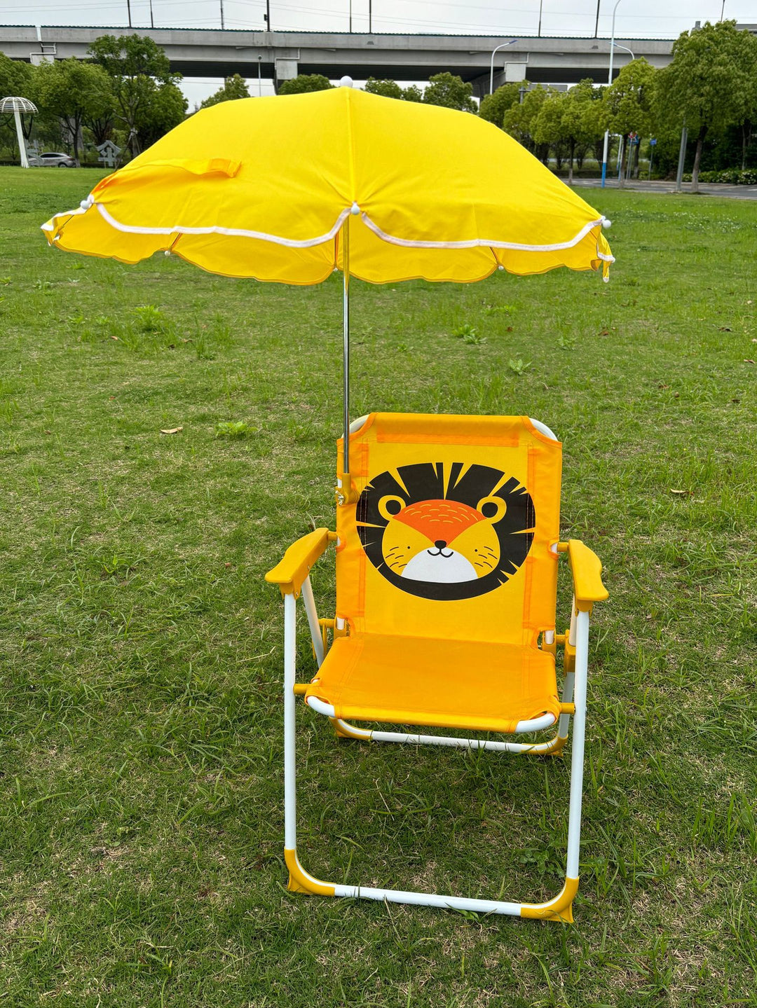 Ladies high chair with sun protection and animal motif Bowlift