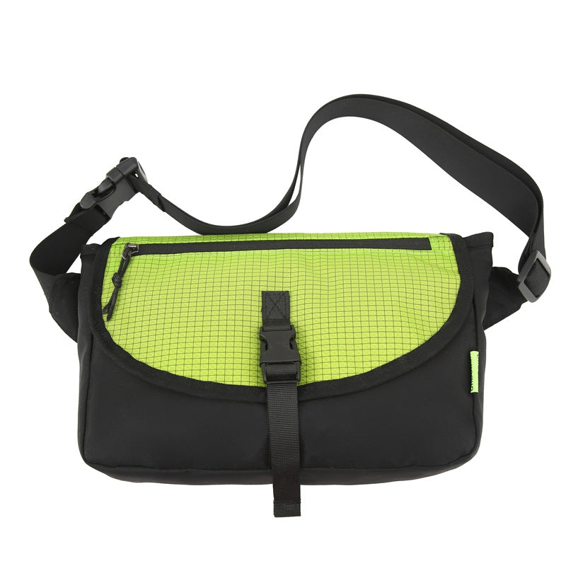 Sporty Shoulder Bag With Padded Shoulder Strap Bowlift