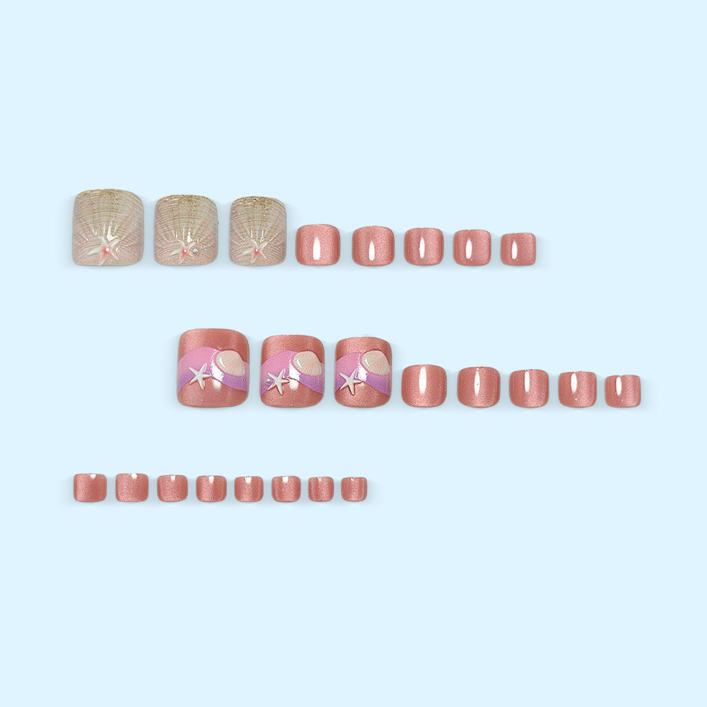 Nail art set with maritime motifs and glitter accents Bowlift