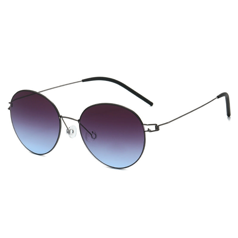 Women round sunglasses with light metal frame and gradient lenses Bowlift
