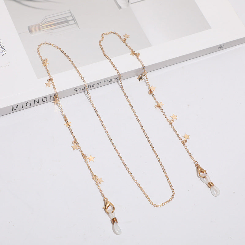 Star-Themed Eyewear Chain Bowlift