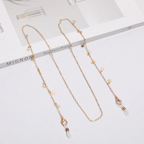 Star-Themed Eyewear Chain Bowlift