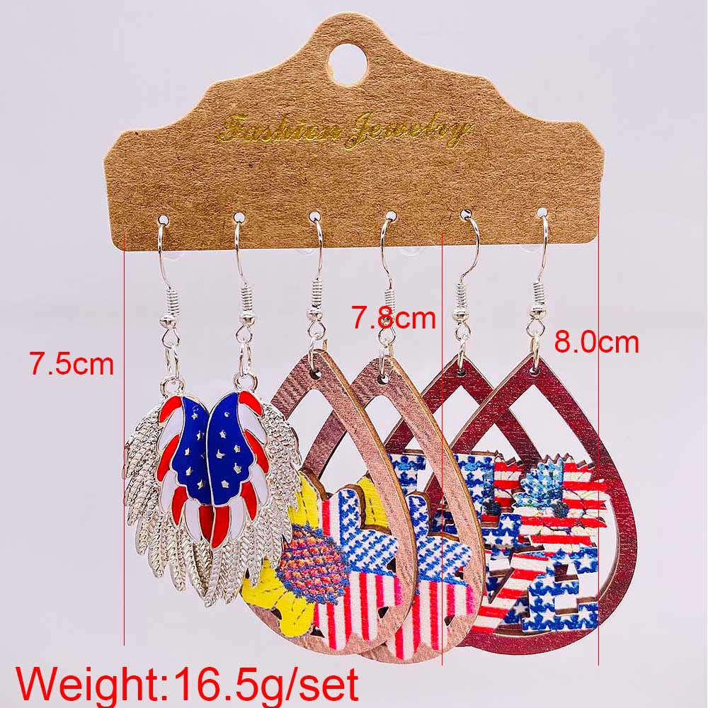 Women’s American-inspired earring set made of lightweight wood and acrylic with drop and letter charms Bowlift