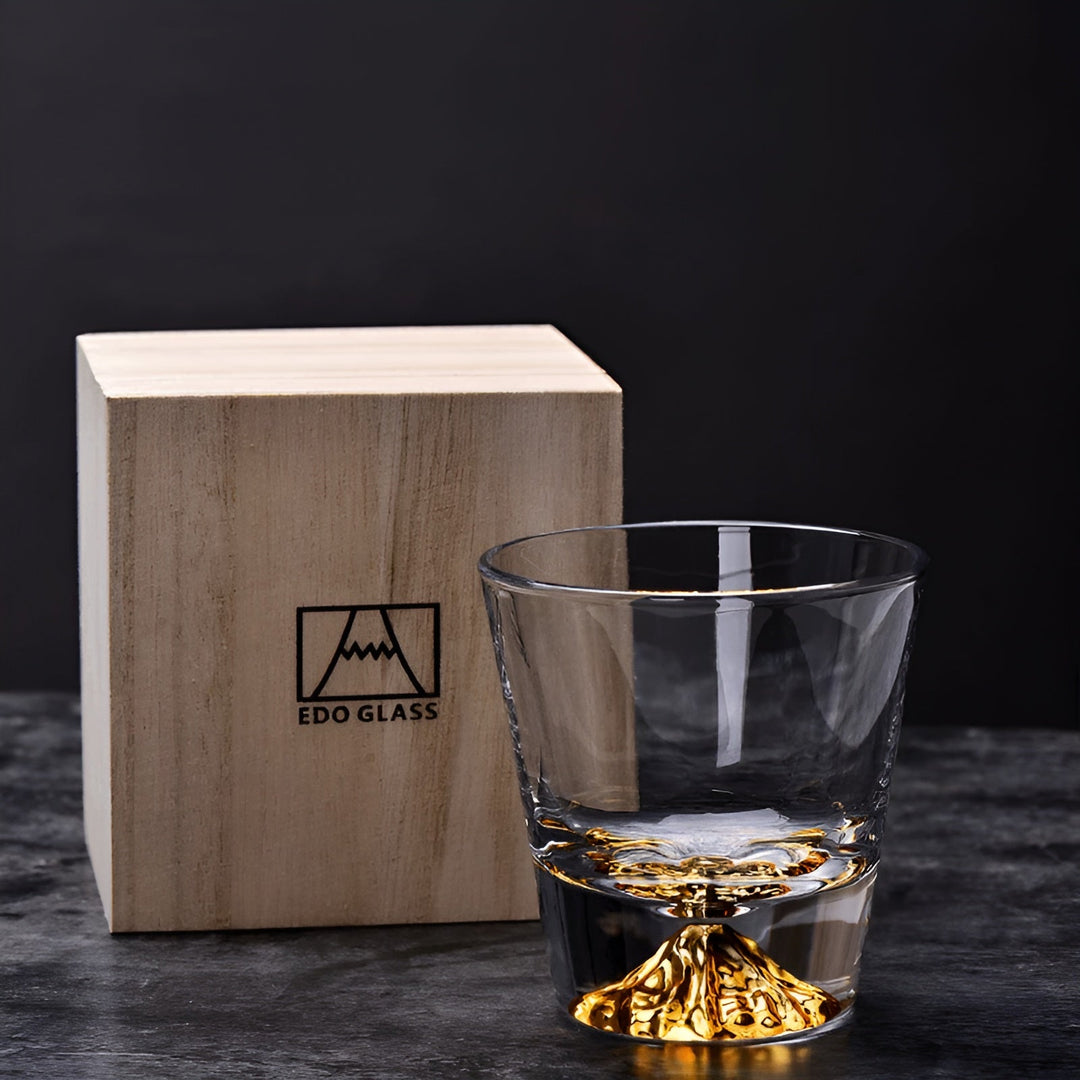 Whiskey glasses with Mount Fuji design – Elegant set for connoisseurs | Bowlift