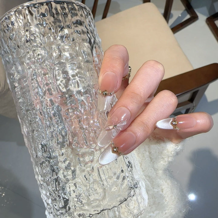 Elegant Nail Art Bowlift