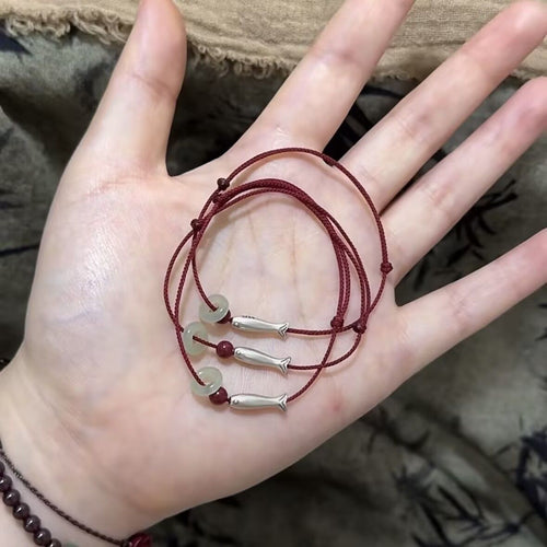 Minimalist Fish Charm Bracelet Bowlift