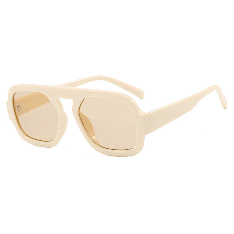 Ladies stylish square sunglasses with wide frame and UV protection Bowlift