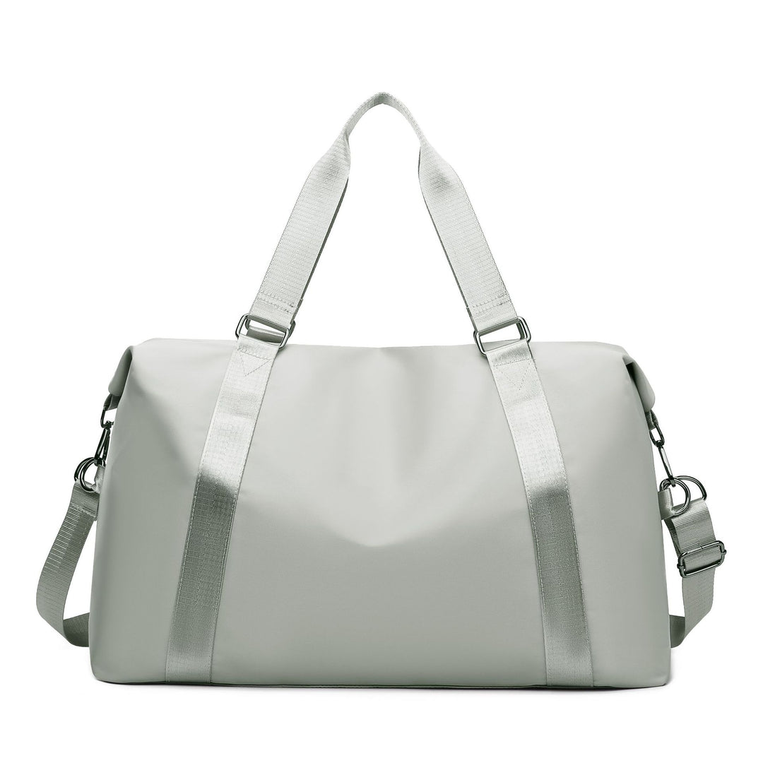 Sporty Duffel Bag with Robust and Water-Repellent Material Bowlift