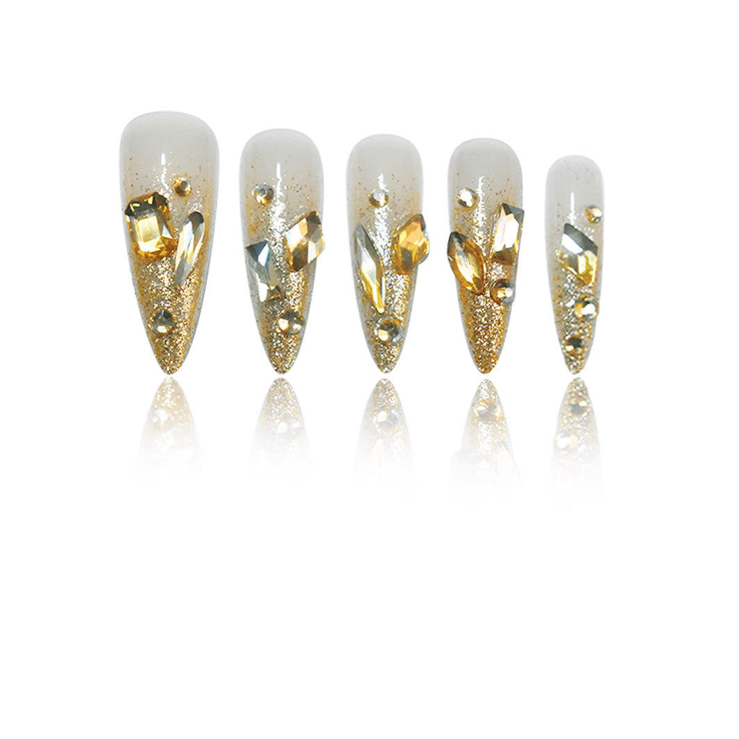 Glamorous Crystal-Embellished Nail Tips Bowlift