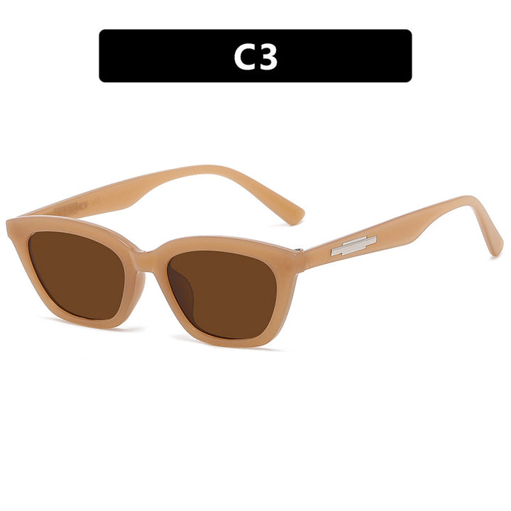 Women's trendy sunglasses in elegant cat-eye design with narrow frames Bowlift