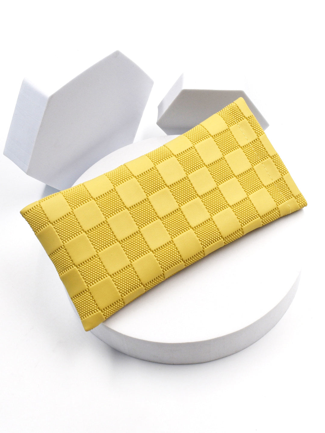 Textured Eyewear Protection Sleeve Bowlift