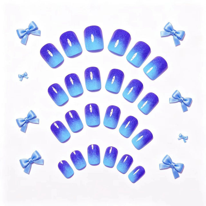 Kreative Ombre-Art Nails Bowlift