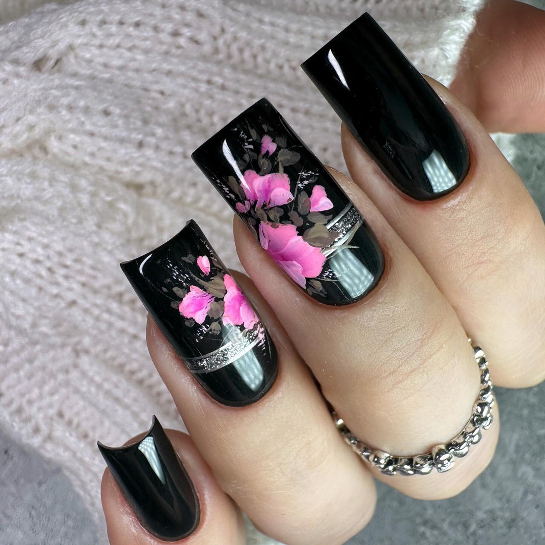 Artificial Nail Set with Elegant Rose Design Bowlift