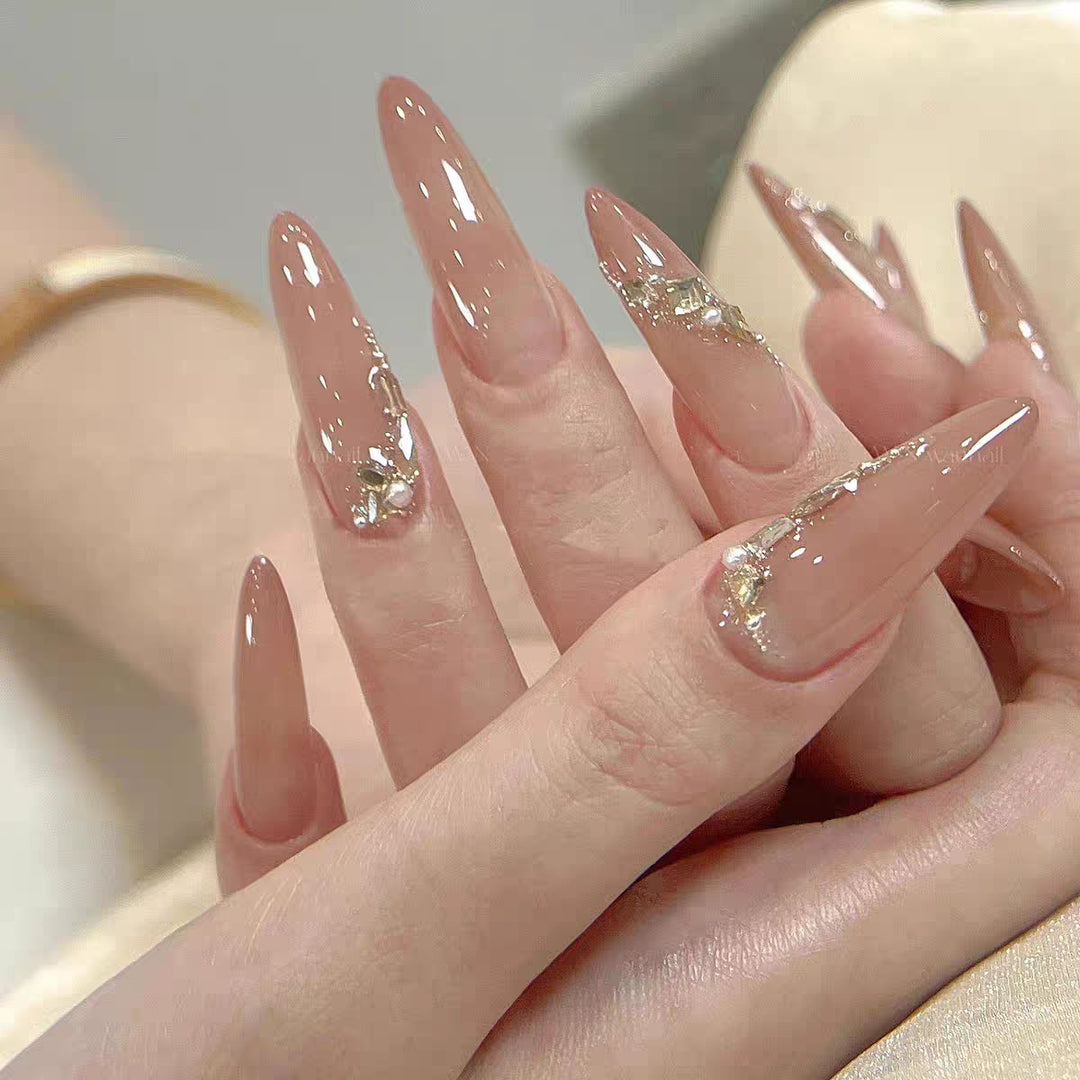 Decorative Floral Press-On Nails Bowlift