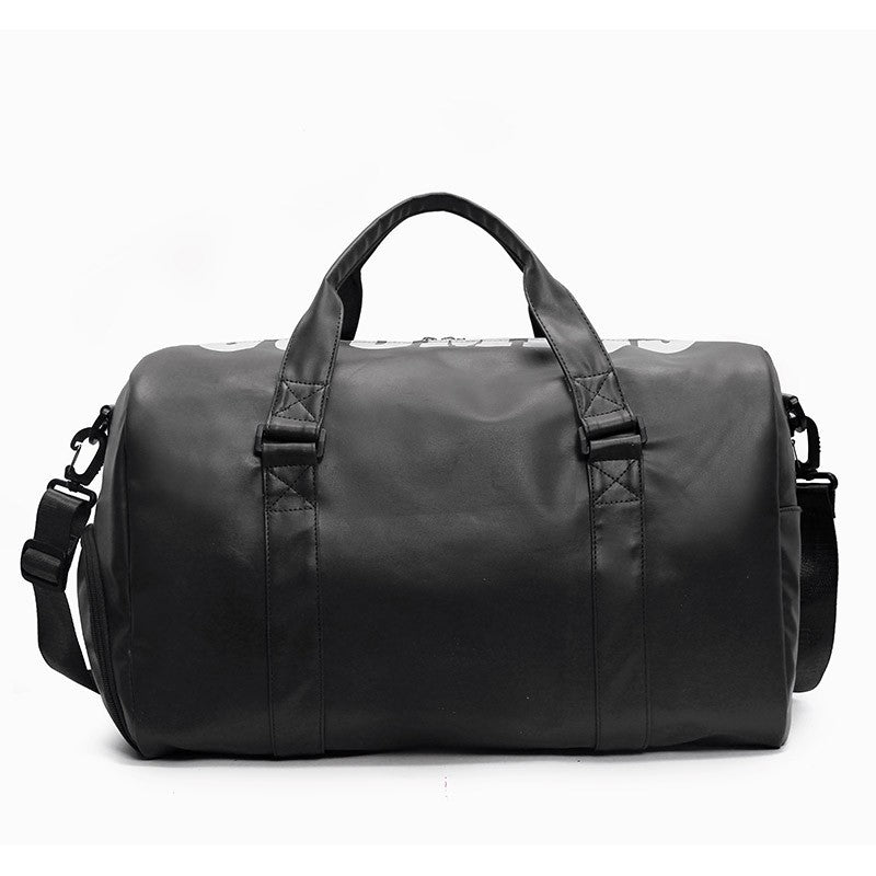 Sporty travel bag with robust design and adjustable shoulder strap Bowlift