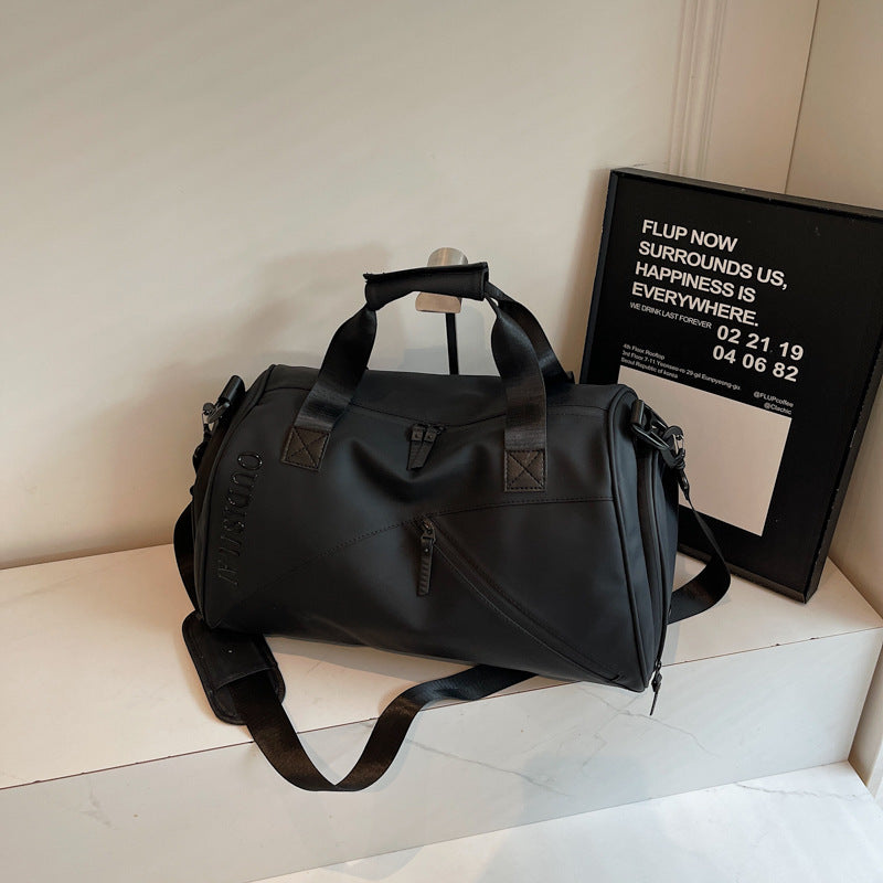 Versatile All-Weather Weekender Duffle Bag