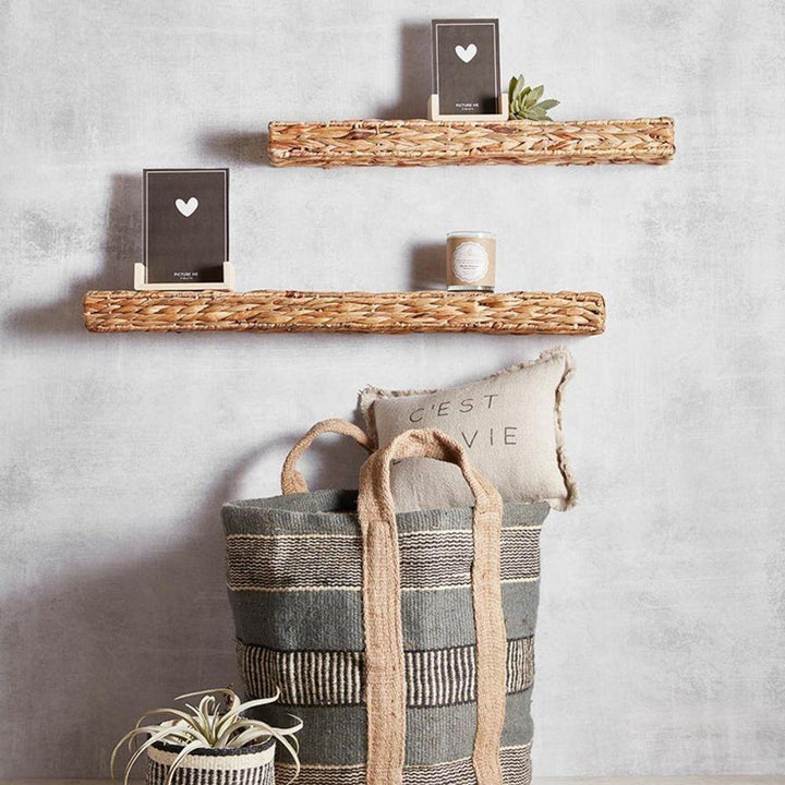 Handcrafted decoration basket made of natural materials Bowlift