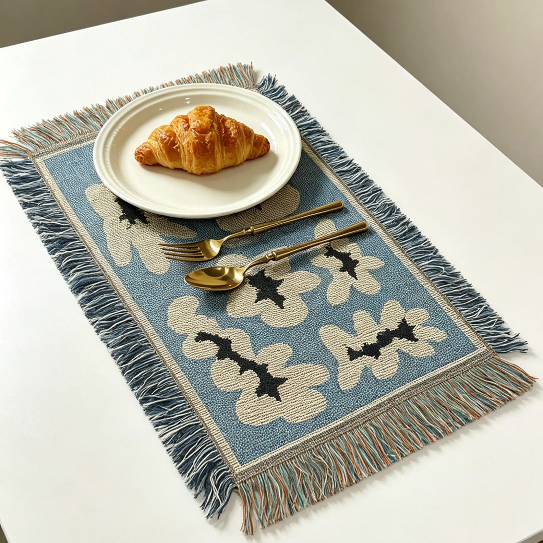 Artistic Animal-Themed Throw Blanket