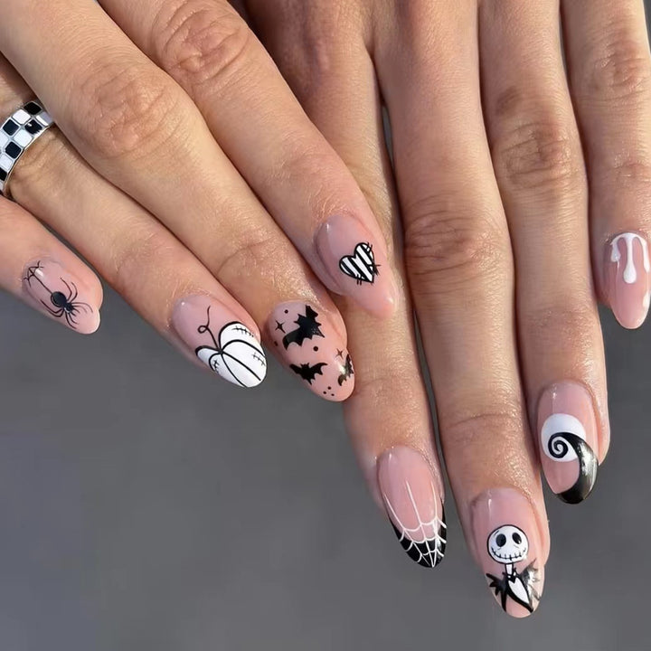 Halloween-Themed Articulated Press-On Nail Set Bowlift