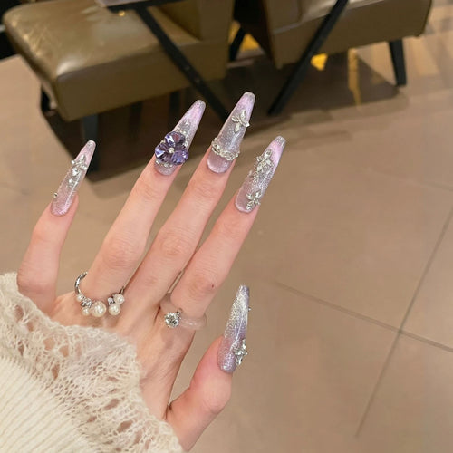 Elaborate Decorative Nail Art Bowlift