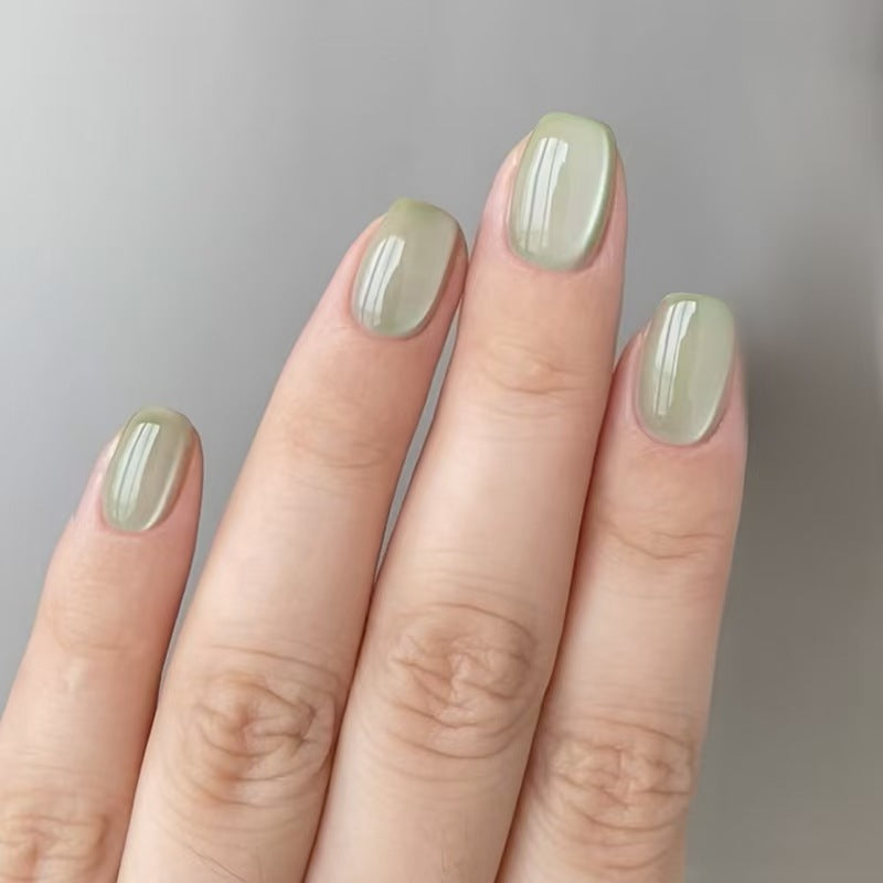 Glossy Press-On Nail Set Bowlift