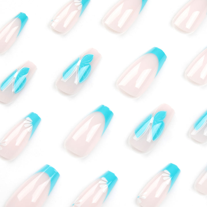 Artful nail art with ombre and flower decorations Bowlift