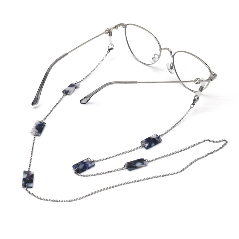 Elegant Bead-Accented Eyewear Holder Chain Bowlift