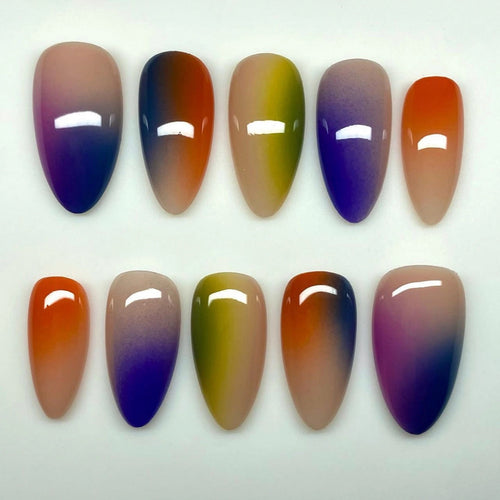 Artificial nail art with elegant gradient Bowlift