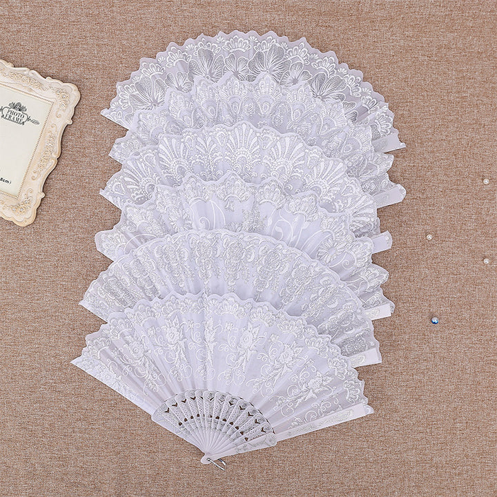 Ladies elegant lace fan Bowlift