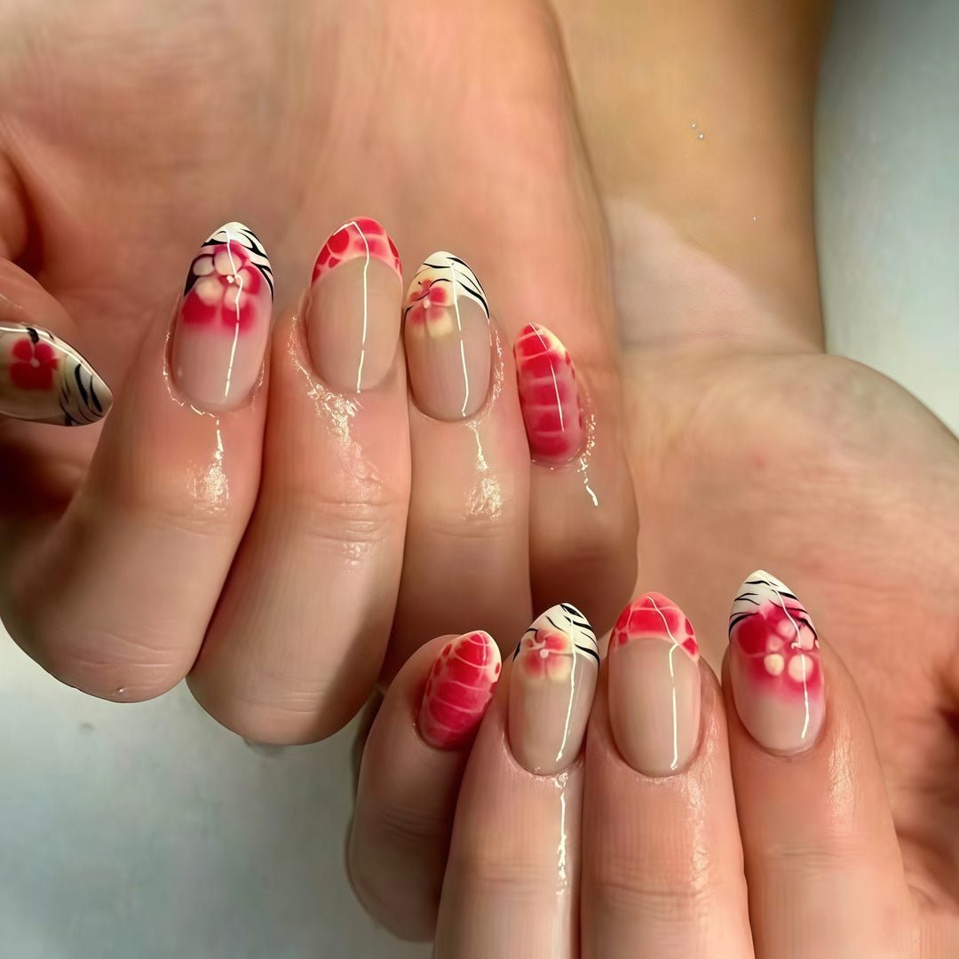 Artistic Floral Press-On Nail Set Bowlift 1787368887