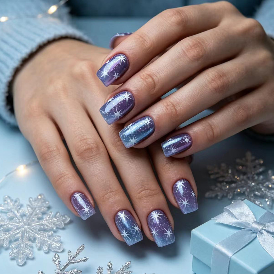 Artificial nails with sparkling star pattern Bowlift