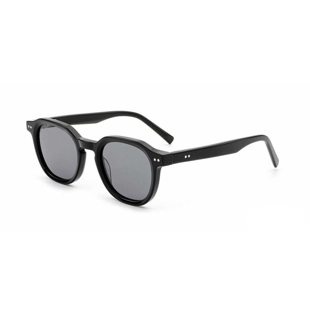 Ladies stylish sunglasses with distinctive design Bowlift