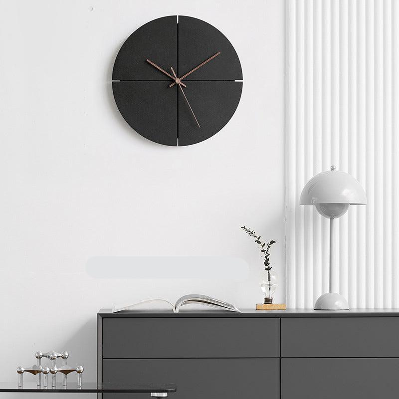 EchoTime - Wall clock with silent sweep Bowlift
