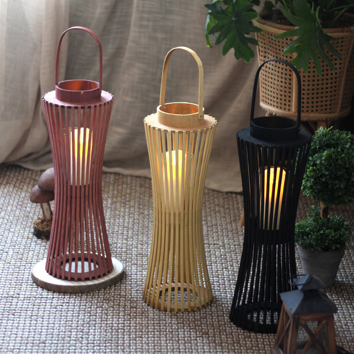 Elegant lantern made of woven wood Bowlift