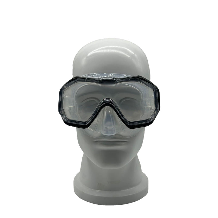 Diving mask with wide field of vision and anti-fog technology Bowlift