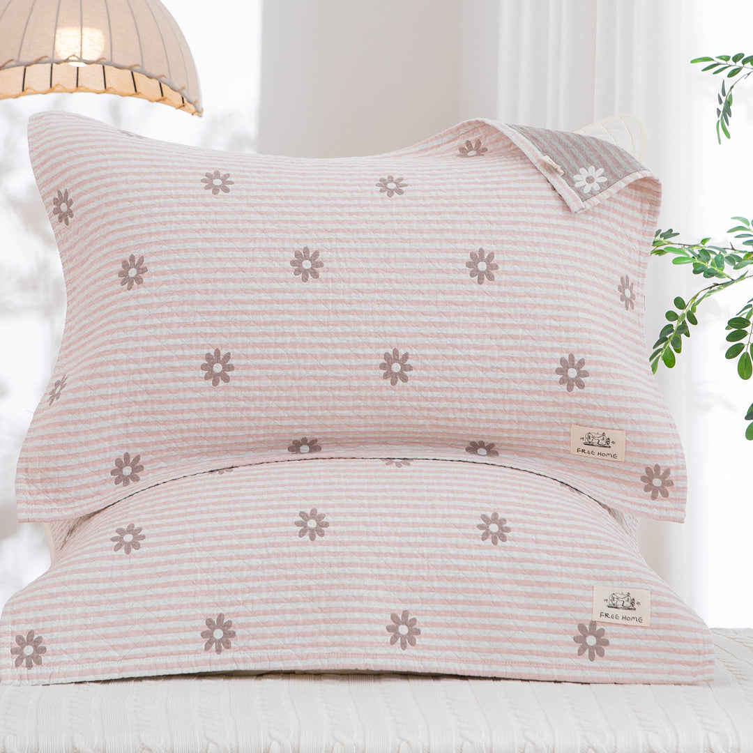 Women's pillowcase with modern checkered pattern Bowlift
