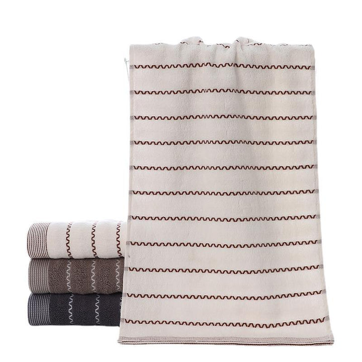 Ladies terry bath towel with modern stripes Bowlift