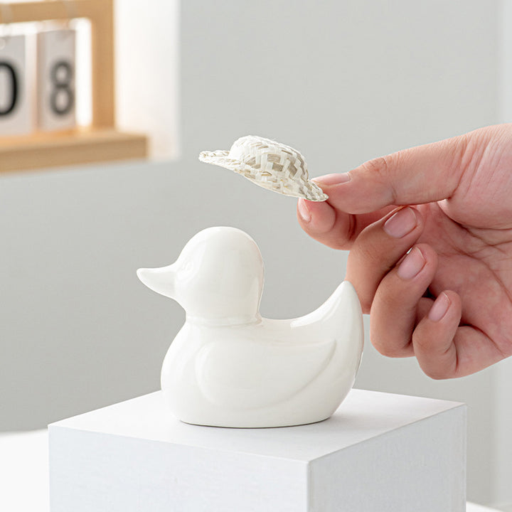 Decorative ceramic duck Bowlift