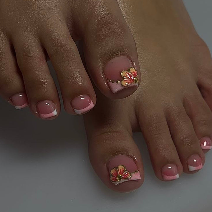 Trendy Toenail Art Bowlift