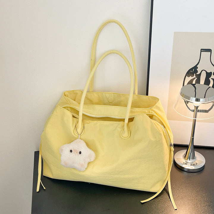 Elegant and Multifunctional Handbag Bowlift