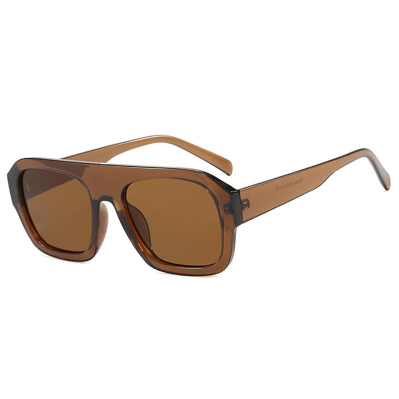 Women's fashionable sunglasses with a sturdy frame and wide lenses Bowlift