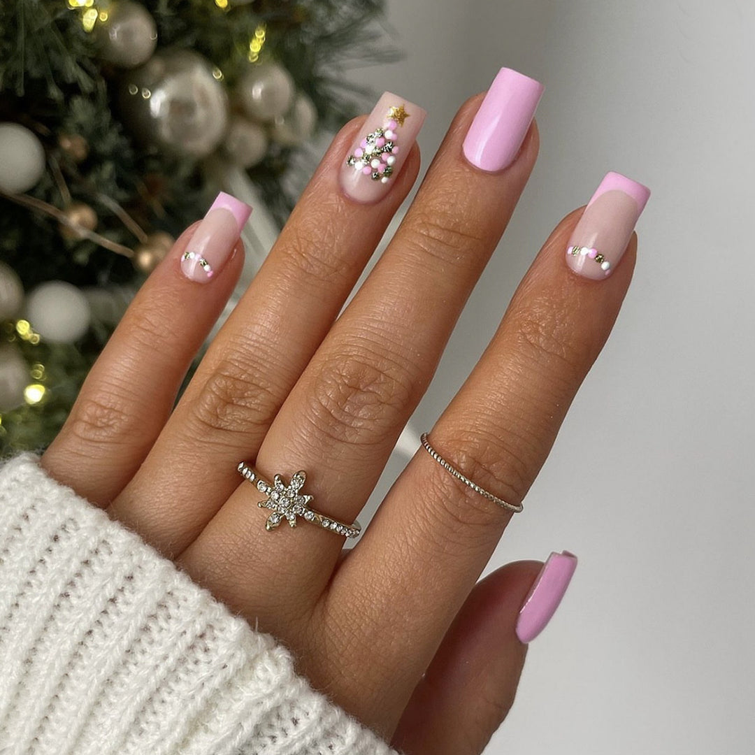 Artificial nail set with festive Christmas tree design and glitter decorations Bowlift