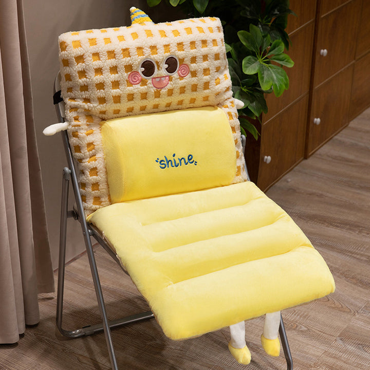 Plush seat cushion with ergonomic back support Bowlift