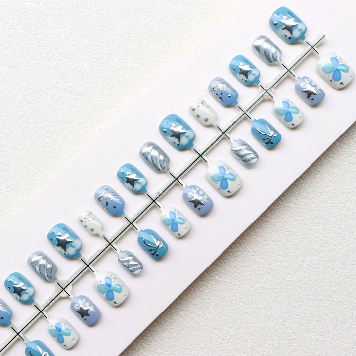 Artistic Star and Bow Press-On Nail Set Bowlift