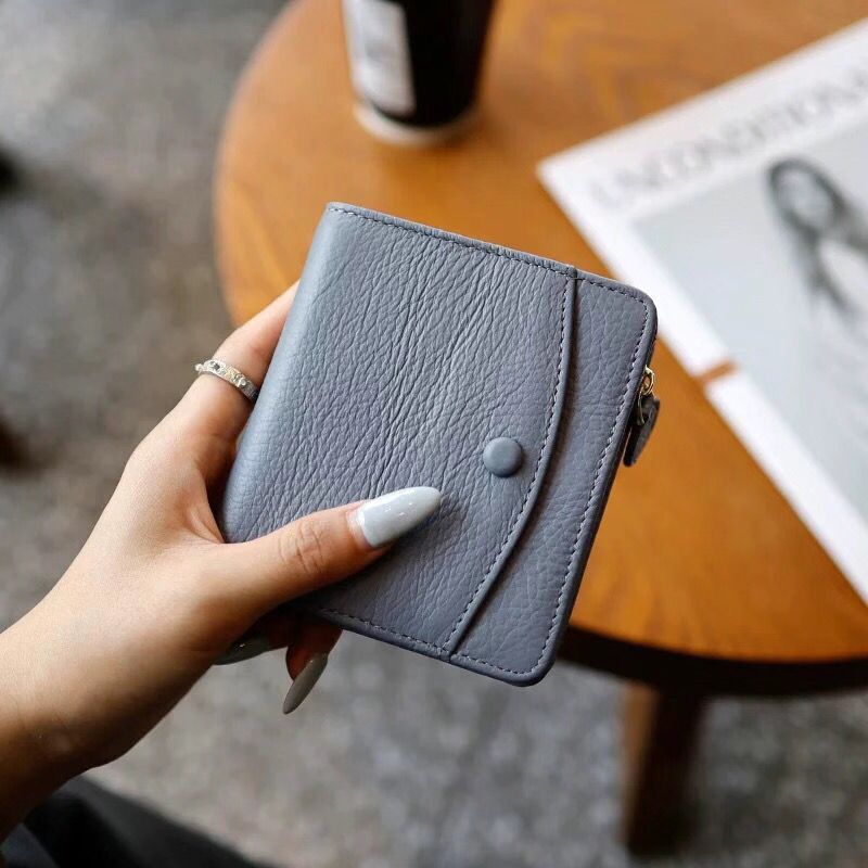 Textured Leather Zippered Coin Wallet Bowlift