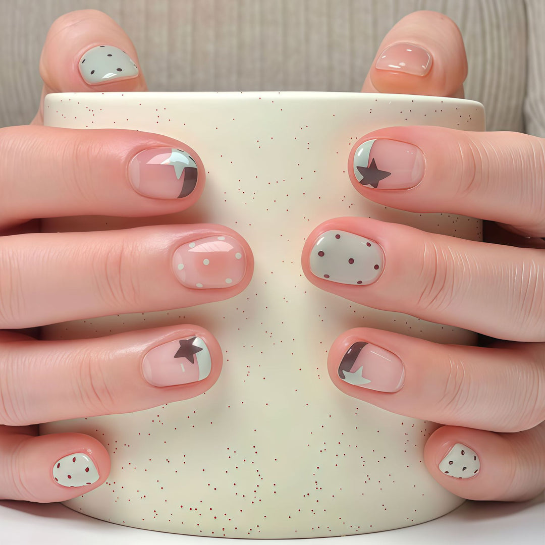 Artistic Press-On Nail Set with Geometric Patterns Bowlift