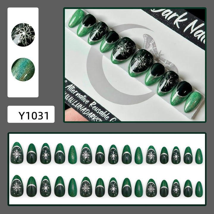 High-quality artificial nails in winter design Bowlift