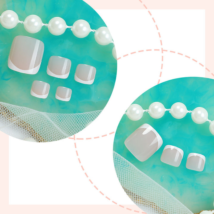 Artificial nail set with glossy high-gloss surfaces and elegant shapes Bowlift
